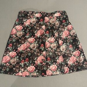 Beautiful Faux floral skirt. ModCloth size 8